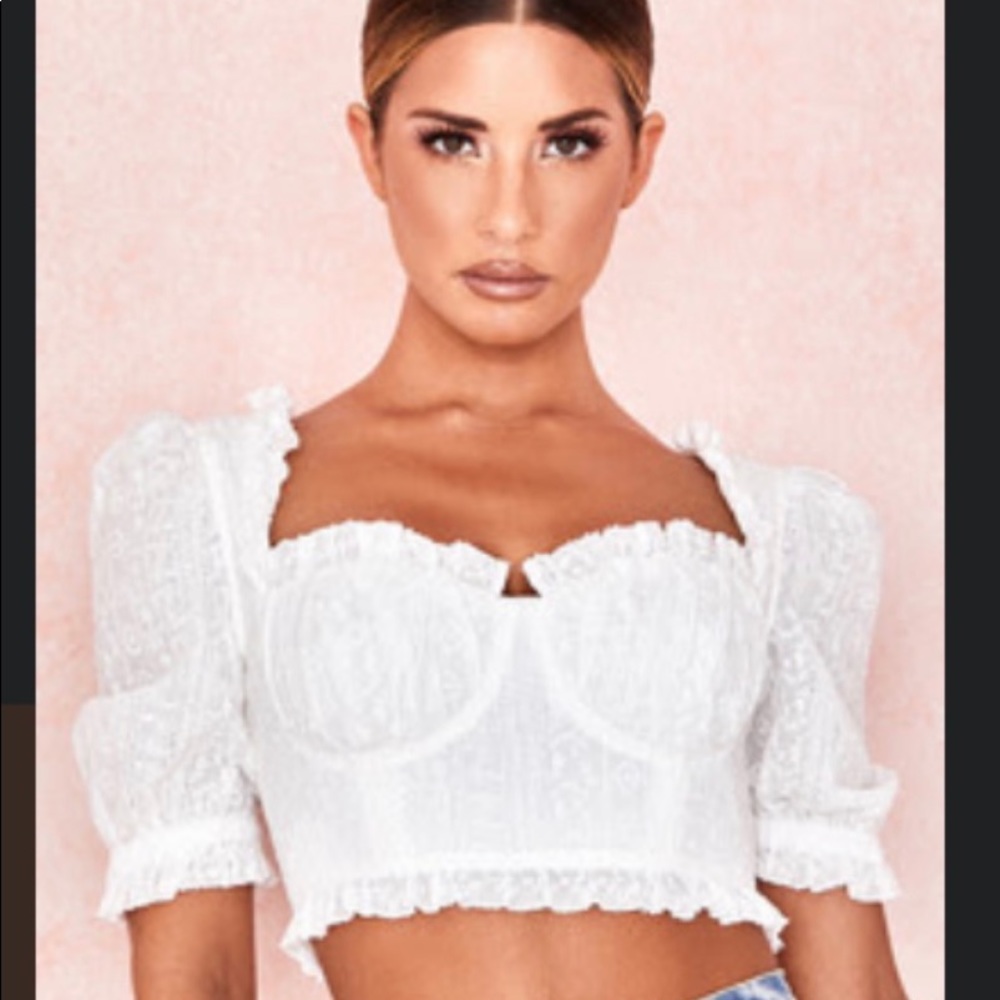 NWOT House of CB Cropped Top